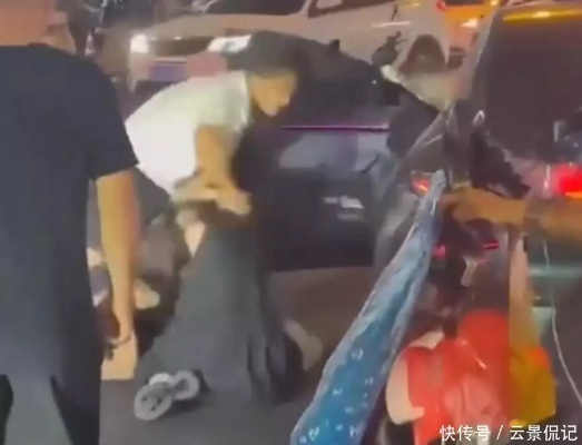 女子称因要求修改美甲遭男美甲师殴打,服务纠纷何以演变为暴力冲突?